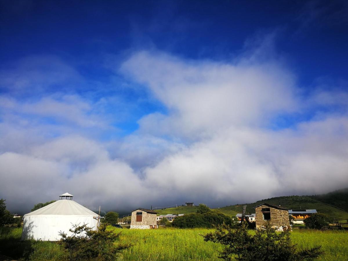 Shangri-La Dala Pasture Hotel Deqen ภายนอก รูปภาพ